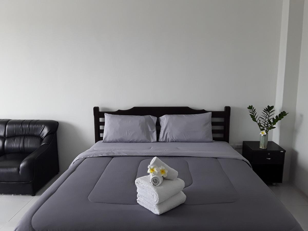 Saiyuan Guesthouse Rawai Номер фото